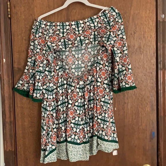 Lulu’s over the shoulder dress size Small - Picture 2 of 6
